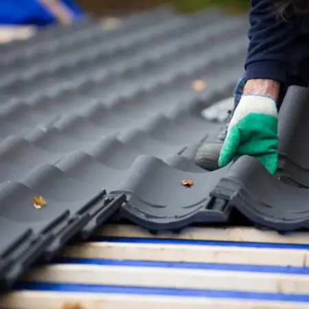 屋根葺き替え工事